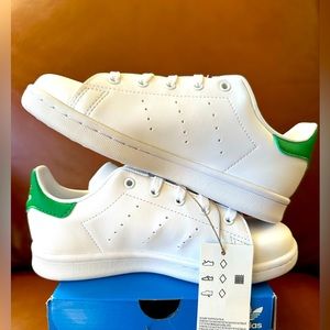 Kids' unisex Adidas Original Stan Smith Size 1